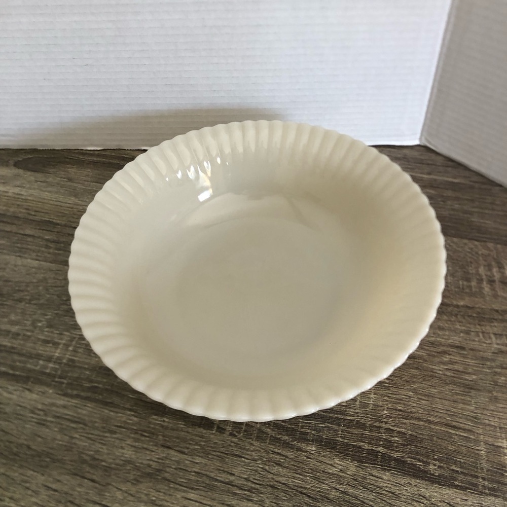 Vtg Colorex Cream Glass Serving Bowl - Picture 2 of 10